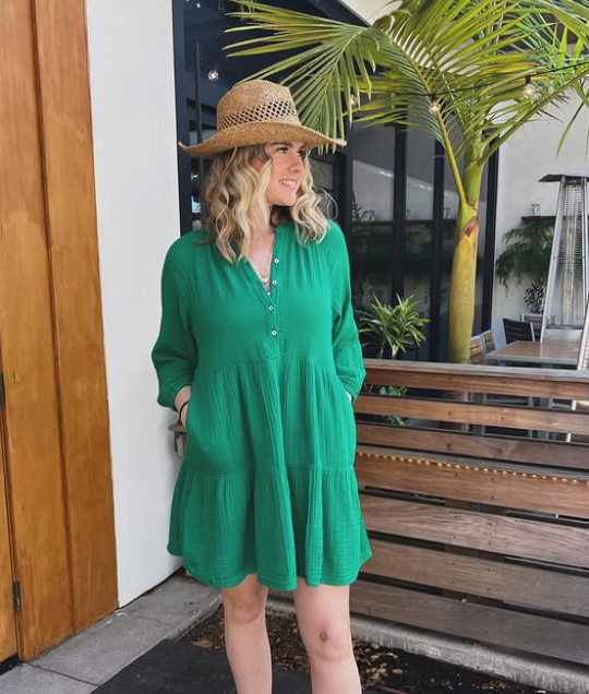 Vestido Mini com Mangas Compridas e Decote em V